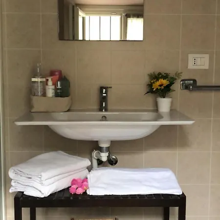 Lejlighed La Casetta Alba (Piedmont)